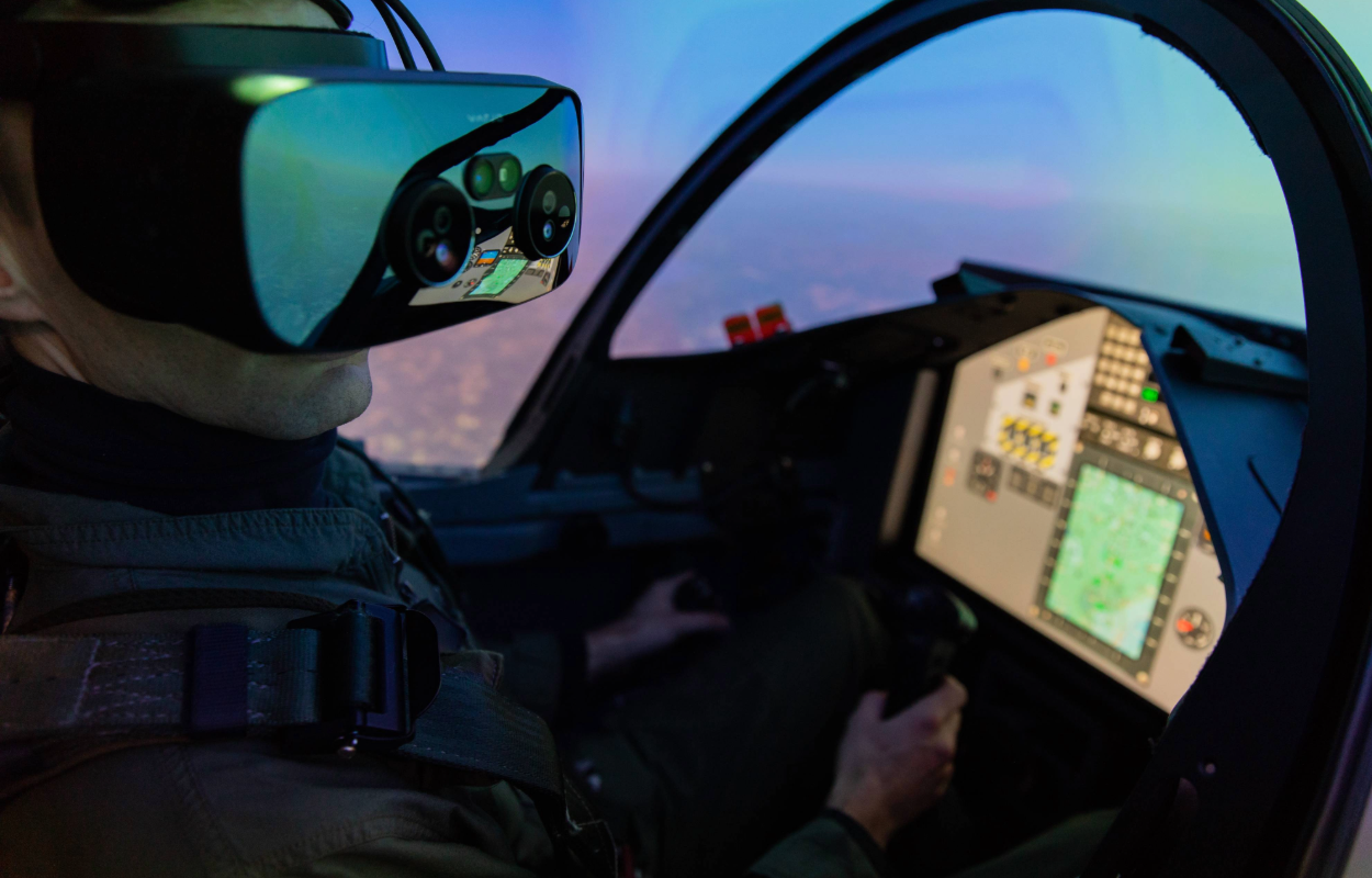 Varjo XR-3 Focal Edition | Mixed-Reality Headset for